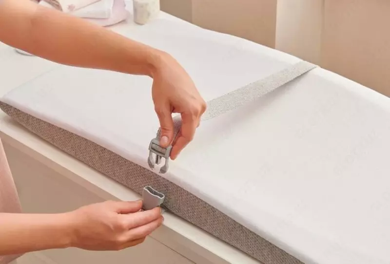   Gigienik va amaliy tozalangan chaqaloq ozgaruvchan toshak Cleanped