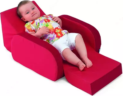 Детское кресло CHICCO TWIST ARMCHAIR, 1-3 Y RED, арт. CH79098-70R