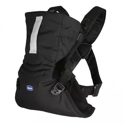 O'zgartiriladigan tashuvchi CHICCO HIP SEAT CARRIER PIRATE BLACK