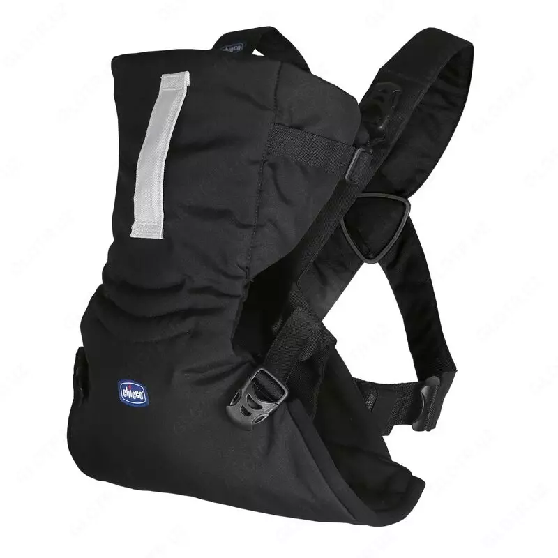 O'zgartiriladigan tashuvchi CHICCO HIP SEAT CARRIER PIRATE BLACK