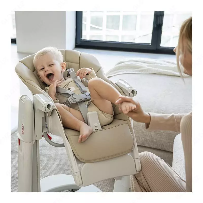 Стульчик для кормления Peg Perego Tatamia Follow Me Latte 🆕