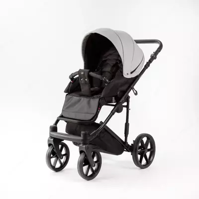 Детская коляска 2-в-1 "Adamex" Locco Light Deluxe LL-SA3 (Польша) Светло-серая/черная