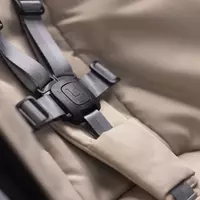   Детское кресло-качалка 4Moms Mamaroo 5 Model 1046  Sandstone (4MO2001020)