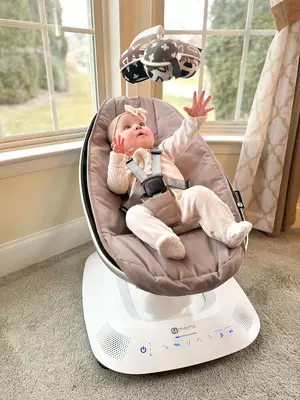 Электронная люлька шезлонг 4moms mamaRoo New Multi-Motion Rosewood