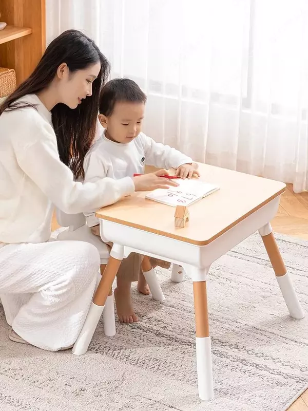 Регулируемый деревянный Комплект стол и стул из цельного дерева для детей