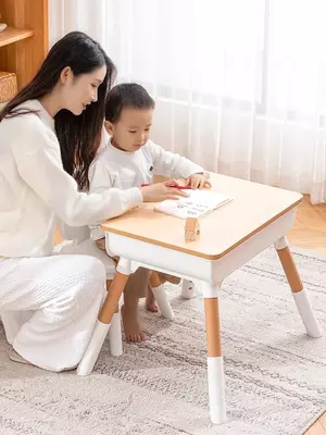 Регулируемый деревянный Комплект стол и стул из цельного дерева для детей