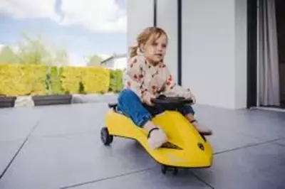 Детский автомобиль-каталка "Adamex" Lamborghini Gravity Ride-On (Желтый)