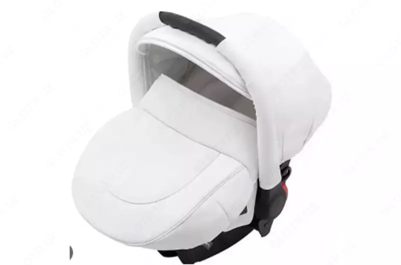 Автокресло "Adamex" FOTELIK Cosmo 2.0, ткань (Польша) Белый