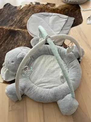 Детский игровой коврик с бортиками и игрушками Deryan "Слон" 0+