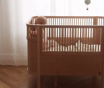 Sebra — Детская кроватка-трансформер Baby & Jr., Wooden Edition