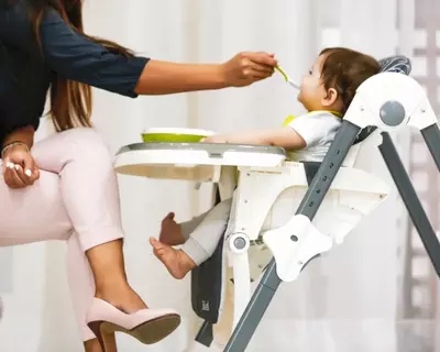Jikel — Tron Highchair, стульчик для кормления — холодный серый