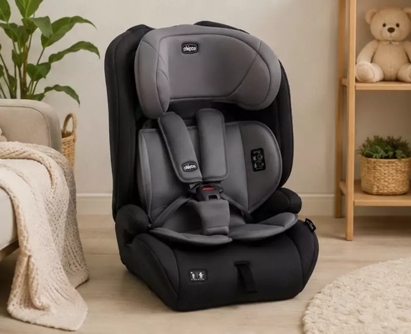 CHICCO GRO-UP I-SIZE — 76–150 sm uchun avtomobil o‘rindig‘i, PURE BLACK