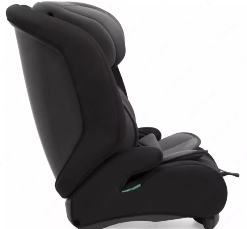CHICCO GRO-UP I-SIZE — 76–150 sm uchun avtomobil o‘rindig‘i, PURE BLACK