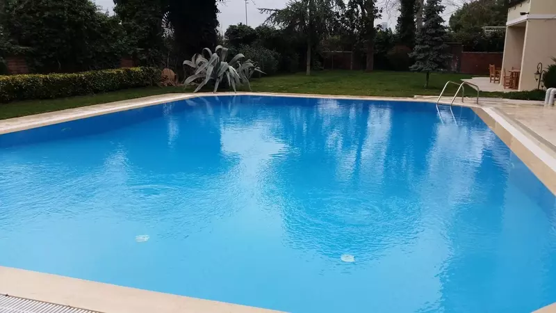 Бассейн учун Лайнер