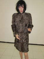 Mo'ynali kiyimlardan yasalgan mo'ynali kiyimlar rang sur estrodiol yoqa stend uzunligi 90 sm