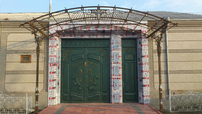 Арочный кованый навес арк.003