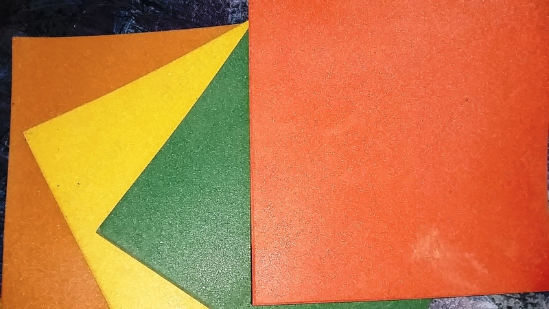 Резиновое покрытие на пол