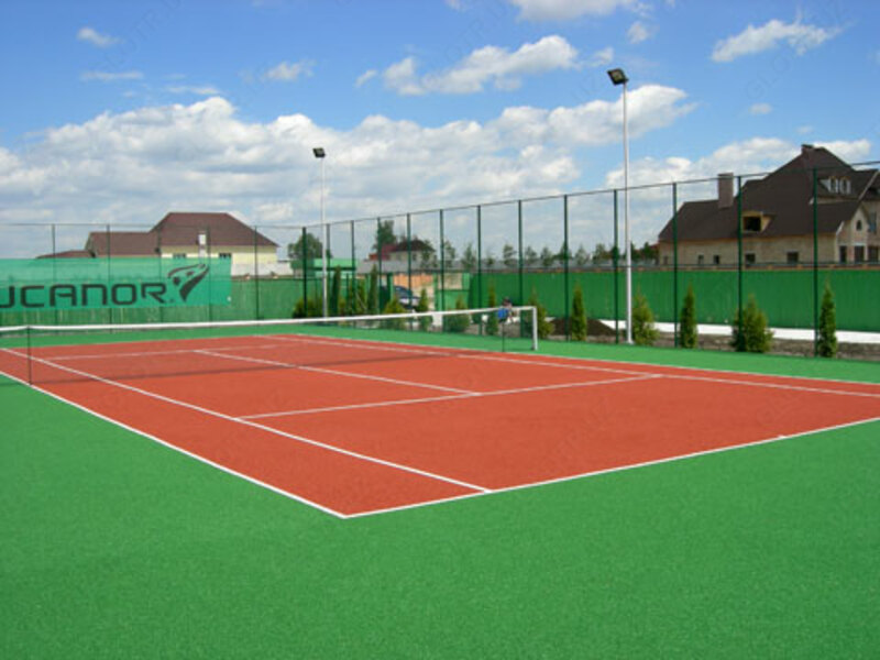 Строительство футбольных полей и спортивных покрытий Только в розницу