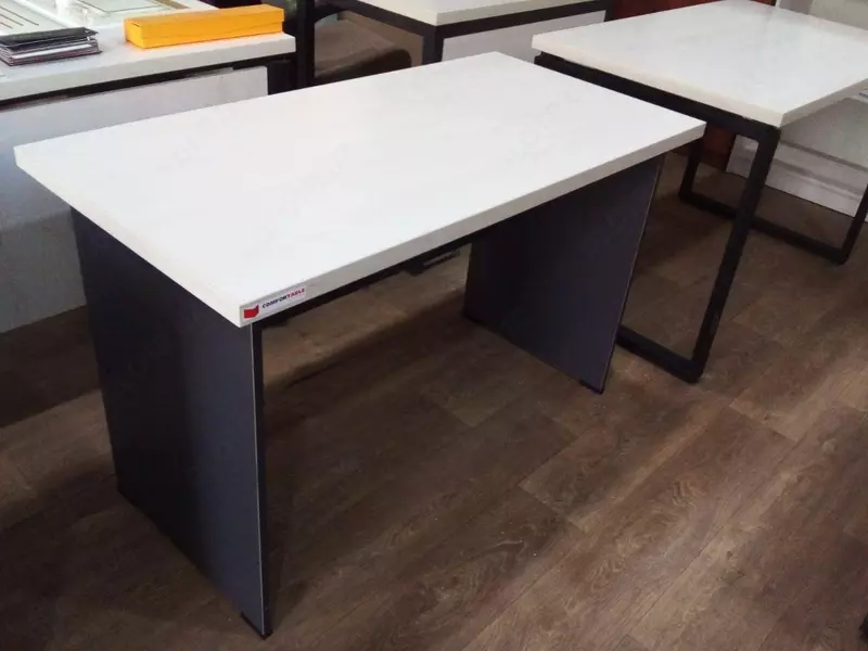 Стол офисный -1365*680*750