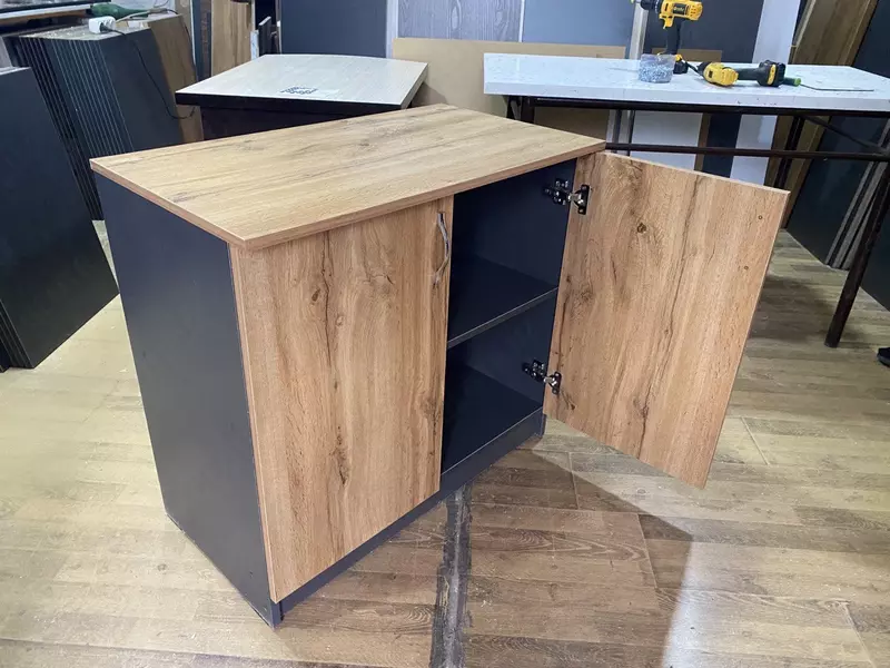 685 000 сум Шкаф тумба для оргтехники