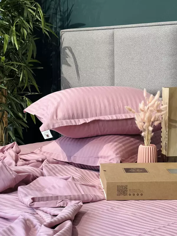 550 000 сум Двуспальный комплект постельного белья Stripe Satin "PINK" (Розовое очарование)
