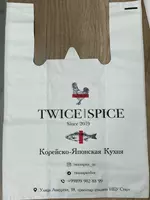 Mayka Reyter va Qadoqlash uchun Paketlar ishlab chiqamiz Logotipli - "Mega Plast Grafiks" OOO