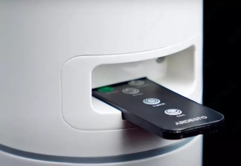 ARDESTO FNT-R44X1WY22 ustunli ventilyatori