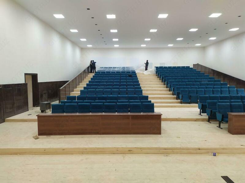 Teatr o'rindiqlari KMZ-2 - {0} so'mdan