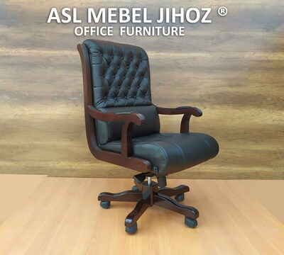 кресло руководителя CORRENTO