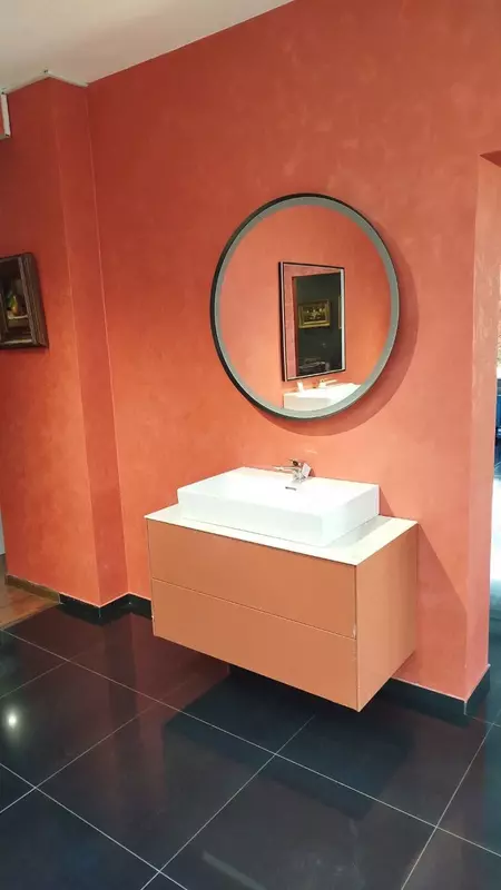 Мебель с раквиной