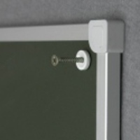 в алюминиевой рамке C-line