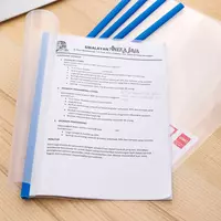 по запросу Папка со скрепкошиной Deli E5531 A4 ширина 10мм полипропилен 0.17мм ассорти (упак.:5шт)