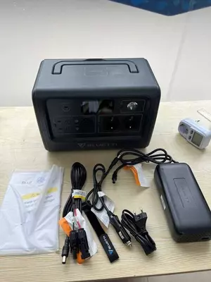 8 000 000 сум / шт. Портативная зарядная станция BLUETTI EB70 716Wh