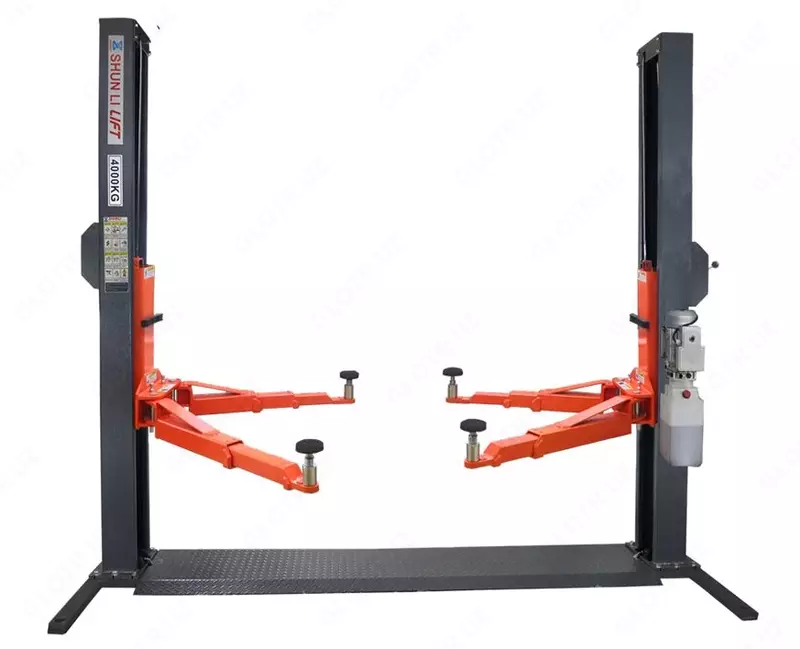 Двухстоечный подъемник TUS 245H с нижней синхронизацией