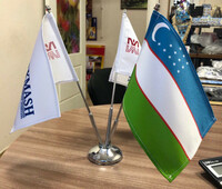 Настольные флаги на тройном флагштоке - от 95 000 сум