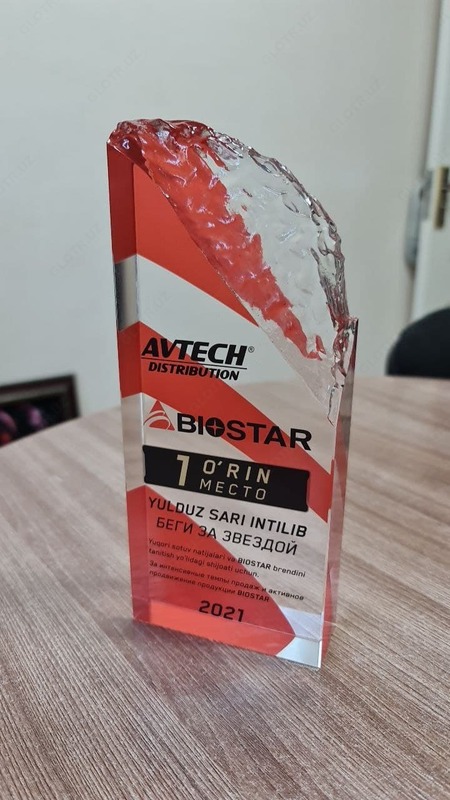 Kristal, fotokristal, shisha stakan