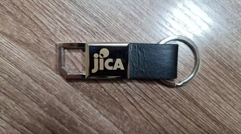 Брелоки с Вашим лого или фото ООО "Сервис Вектор"