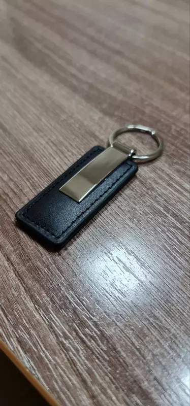 Брелоки с Вашим лого или фото - ООО "Сервис Вектор"