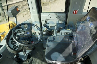   XCMG LW300KN old yuklagich