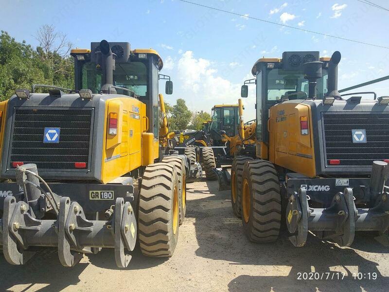 Avtomatik greyder XCMG GR1803 - Avtogreyderlar