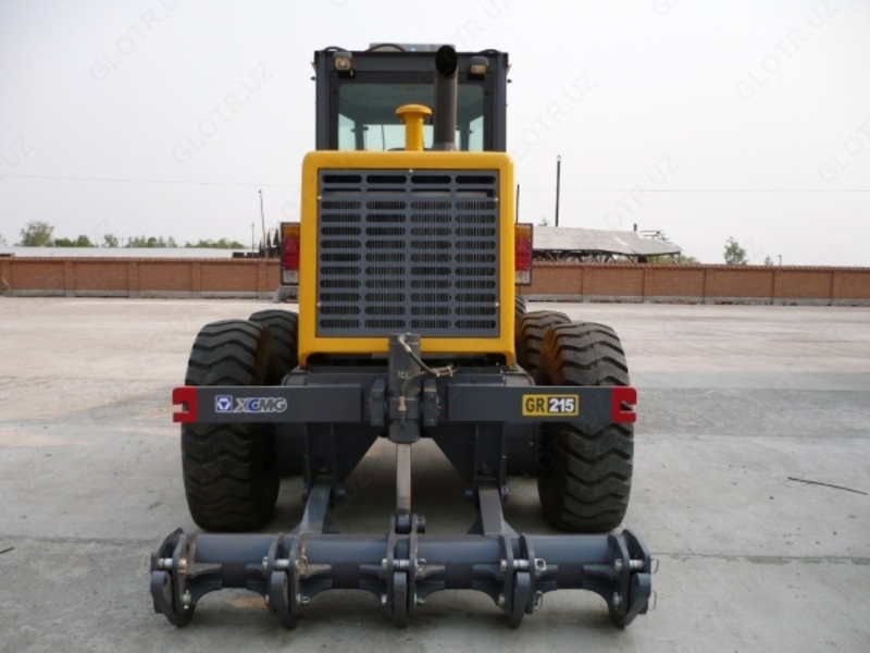  Автогрейдер XCMG GR215 - Автогрейдеры