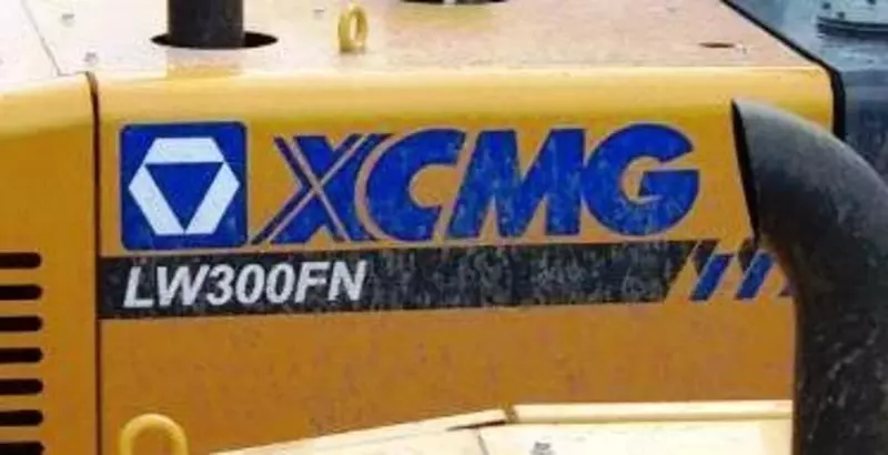 Китайский Фронтальный погрузчик XCMG LW300FN 1