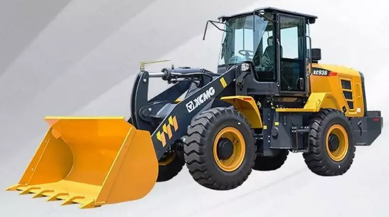 Погрузчик XC936 - XCMG 1