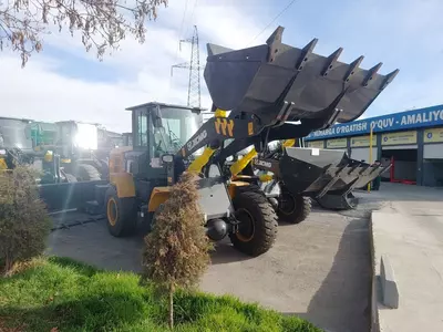 Погрузчик XCMG XC938 1 8 куб Грузоподъёмность 3 т
