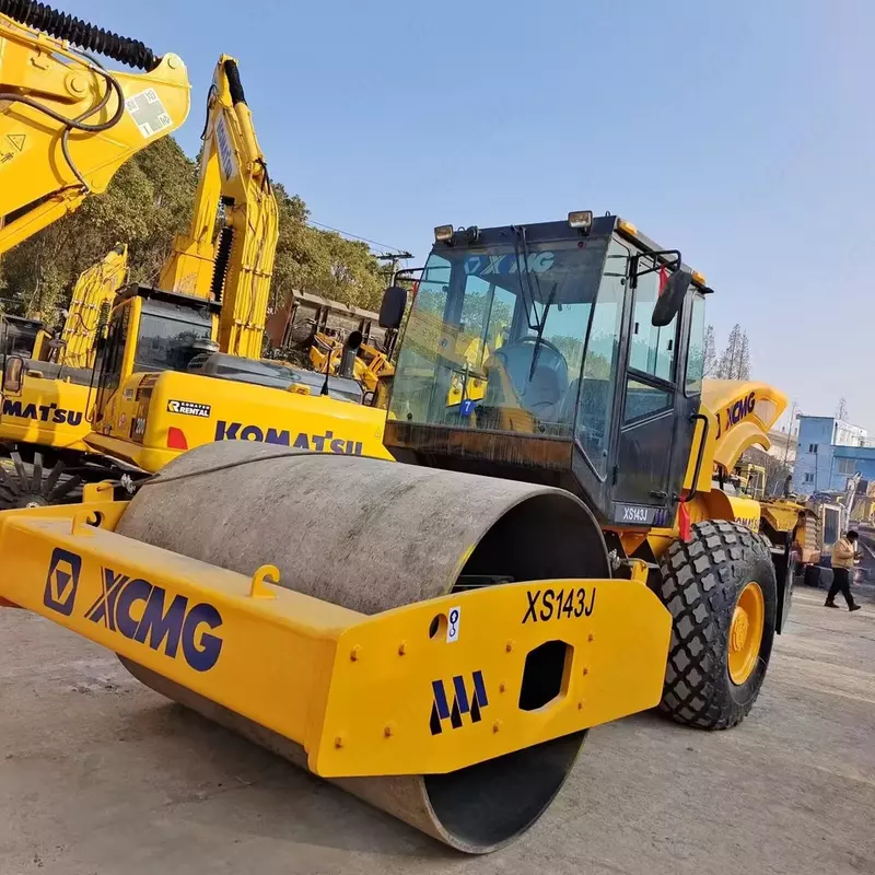 Каток одно вальцовый XS143J XCMG 14 тон