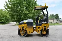 Двух барабанный вибрационный каток 4 тоник XCMG Только в розницу