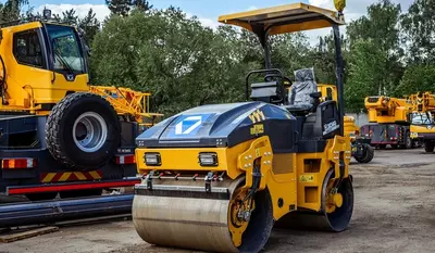 Двух барабанный вибрационный каток 4 тоник XCMG ООО «YEMA GROUP INTERNATIONAL»