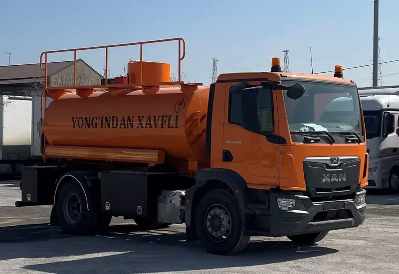 Топливозаправщик, бензово MAN TGM 18.290 4x2 Euro 5 - 10 куб.м (рессорный NY39-C)