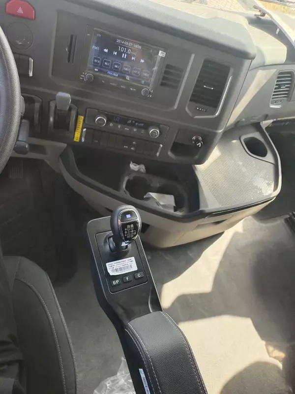 Тягач Howo-Max 460 4x2 CNG метан газли, AMT, ретардерли (1 мост, подушкали)