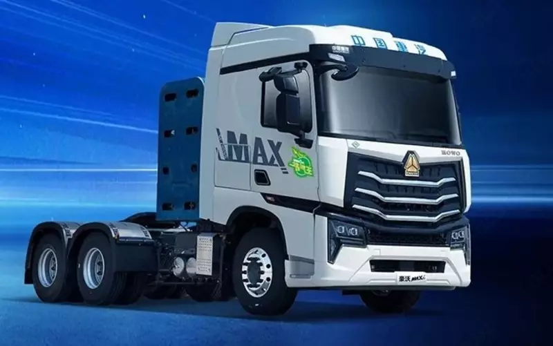 Тягач Howo-Max 460 6x4 CNG газовый на метане, AMT, ретардер (2 моста, пневмоподвеска)